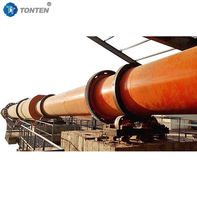 Ciment au dioxyde de titane et magnétite four rotatif dans une usine de ciment