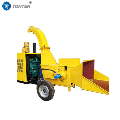 Machine de concassage de bois à moteur diesel pour la fabrication de poussière de sciure à partir de déchets industriels