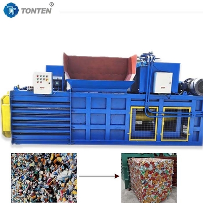 Boîtes en plastique machine à emballer hydraulique horizontale 22kw personnalisé