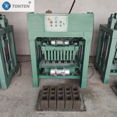 Machine de moulage de blocs semi-automatique avec système de commande PLC