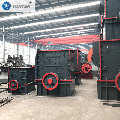 Crusher à boîtes multifonctionnel pour différentes tailles de matériau Options de concassage polyvalentes