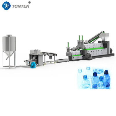 L'usine de recyclage des bouteilles en PET
